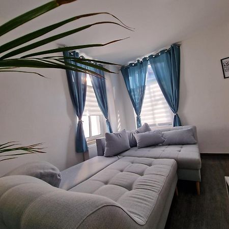 Ferienwohnung Mit Fitnessstudio Top1 Plauen Exterior foto