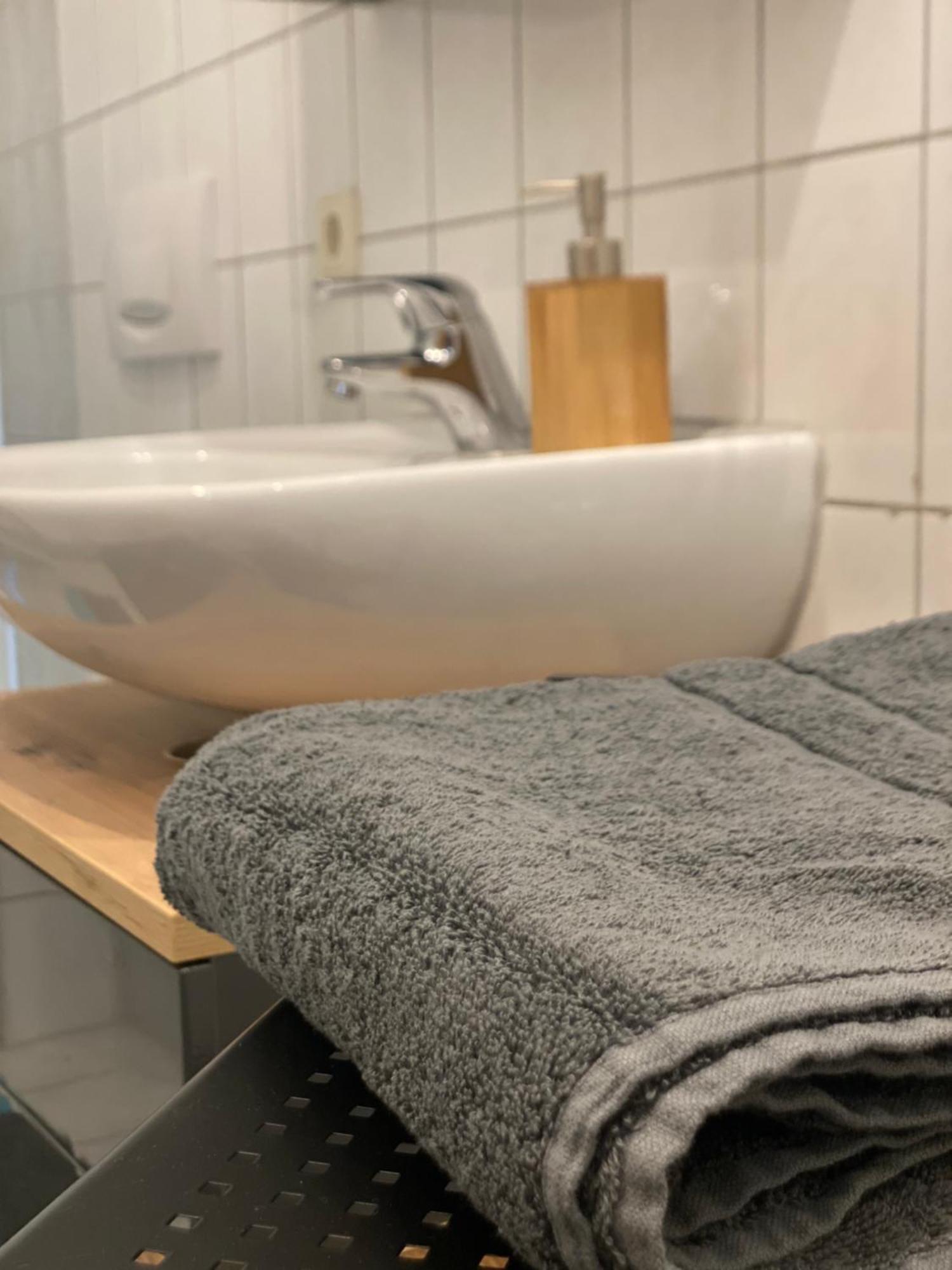 Ferienwohnung Mit Fitnessstudio Top1 Plauen Exterior foto