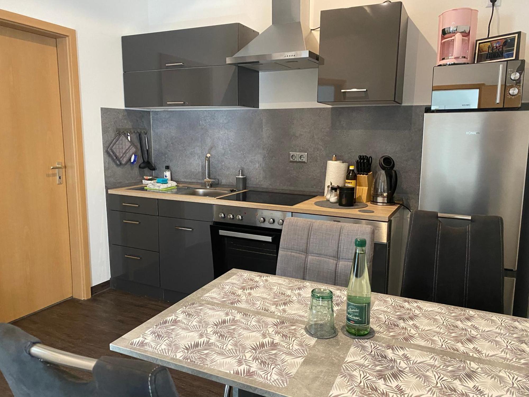 Ferienwohnung Mit Fitnessstudio Top1 Plauen Exterior foto